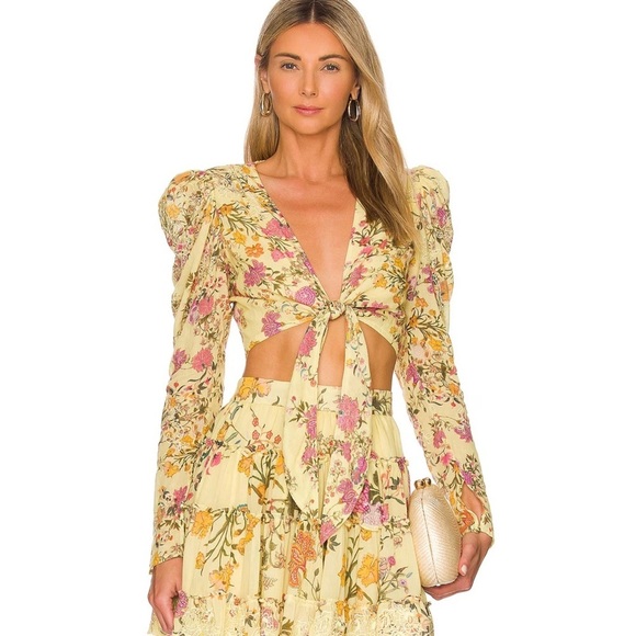 Hemant & Nandita crop top in yellow - Picture 1 of 5